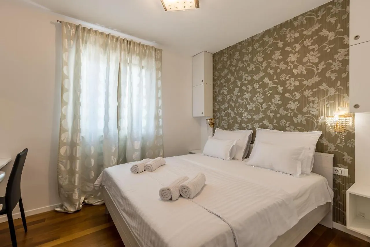 Izabela L Apartment Split Croatia